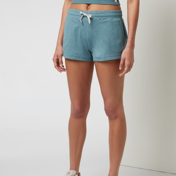 🆕 VUORI Halo Performance Shorts, Iron Heather • Size Medium - Picture 9 of 13